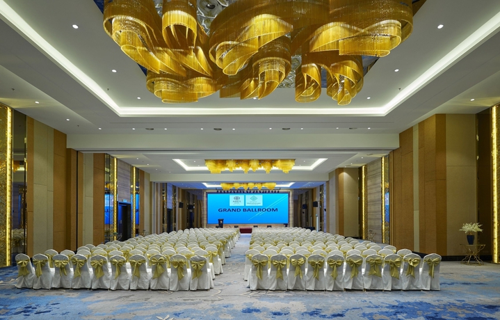 Imagen de los interiores del Hotel Hotel MetraSquare. Foto 15