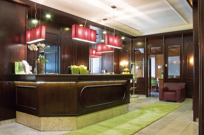 Imagen de los interiores del Hotel Hotel Metropol By Maier Privathotels. Foto 11
