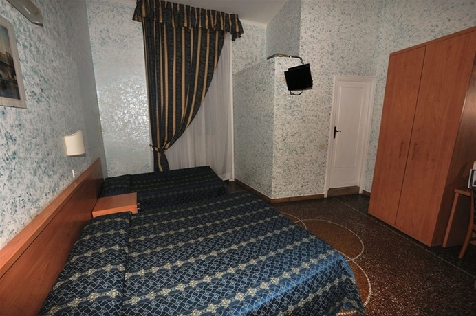 Imagen de la habitación del Hotel Hotel Miramare. Foto 9