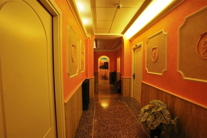 Imagen de los interiores del Hotel Hotel Miramare. Foto 10