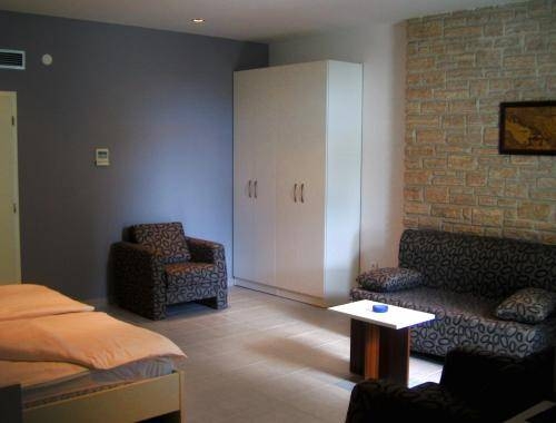 Imagen general del Hotel Hotel Mirta. Foto 14