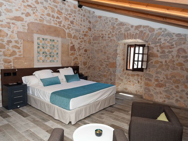 Imagen de la habitación del Hotel Hotel Mol&iacute; de l'Escala. Foto 2