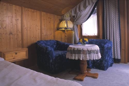 Imagen de la habitación del Hotel Hotel Monika. Foto 26