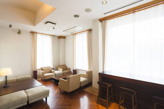 Imagen de los interiores del Hotel Hotel Monselaton. Foto 17