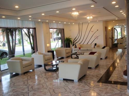 Imagen general del Hotel Hotel Montecarlo. Foto 13