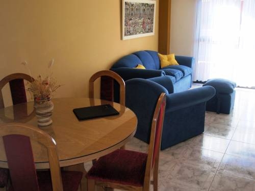 Imagen de la habitación del Hotel Hotel Montecarlo. Foto 32
