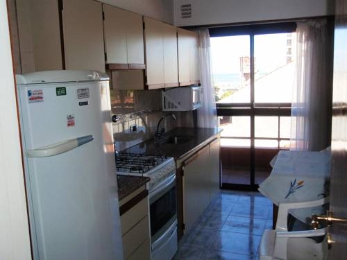 Imagen de la habitación del Hotel Hotel Montecarlo. Foto 35