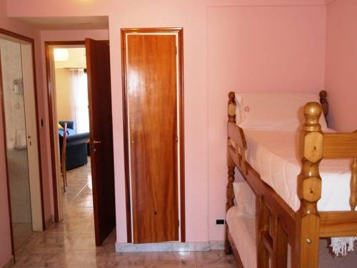 Imagen de la habitación del Hotel Hotel Montecarlo. Foto 39