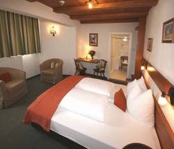 Imagen general del Hotel Hotel Montfort. Foto 25