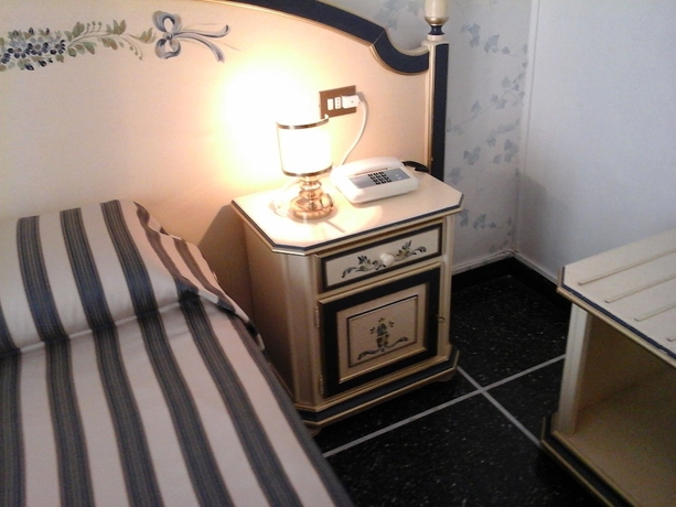 Imagen de la habitación del Hotel Hotel Morchio Mhotelsgroup. Foto 9