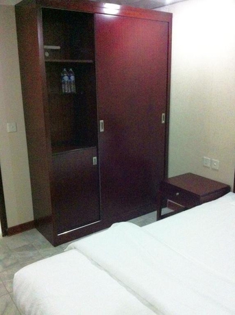 Imagen general del Hotel Hotel Mustika Senen. Foto 13