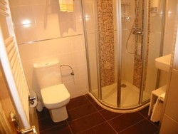 Imagen de la habitación del Hotel Hotel Navarro. Foto 7