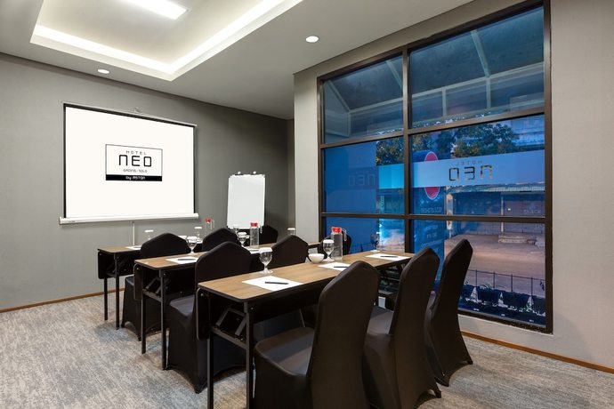 Imagen de los interiores del Hotel Hotel Neo Gading Solo. Foto 15