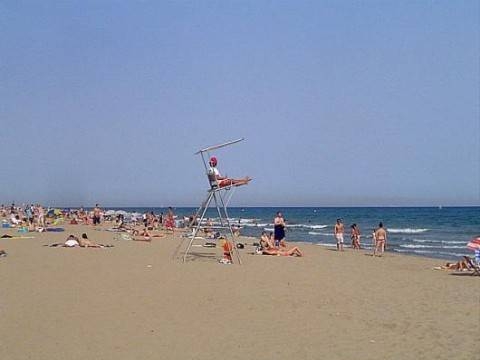 Imagen general del Hotel Hotel Neptuno, Castelldefels. Foto 9