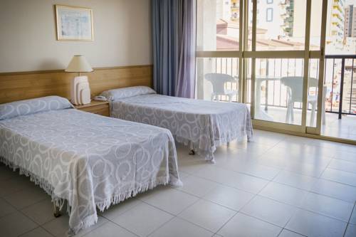 Imagen de la habitación del Hotel Hotel Neptuno, Oropesa del Mar. Foto 3