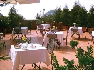 Imagen general del Hotel Hotel Nesis B&H. Foto 2