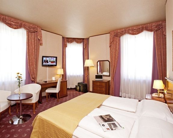 Imagen de la habitación del Hotel Hotel Neue Post. Foto 3