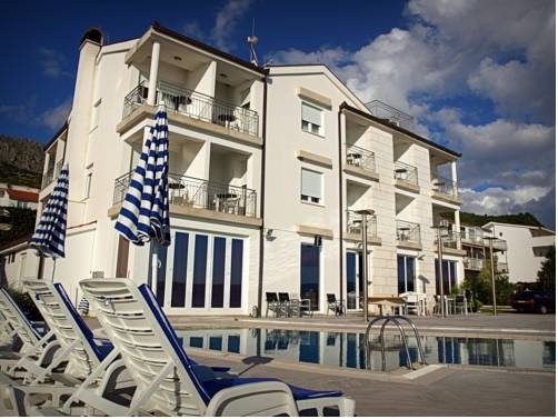 Imagen general del Hotel Hotel Neva. Foto 5