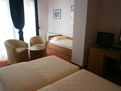 Imagen general del Hotel Hotel Neva. Foto 6