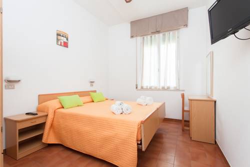 Imagen de la habitación del Hotel Hotel Niagara. Foto 6