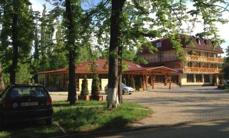 Imagen de los exteriores del Hotel Hotel Nicky. Foto 5