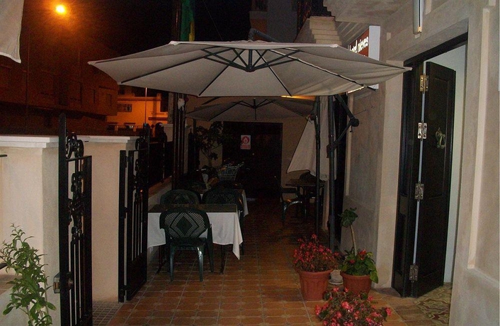 Imagen general del Hotel Hotel Nieves Chipiona. Foto 8