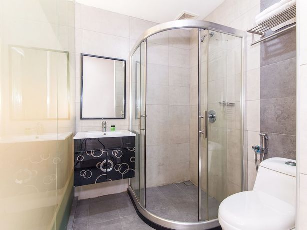 Imagen de la habitación del Hotel Hotel O 340 Comfort Hotel. Foto 16