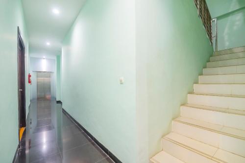 Imagen general del Hotel Hotel O Appartel Cempaka. Foto 1