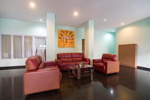 Imagen general del Hotel Hotel O Appartel Cempaka. Foto 4