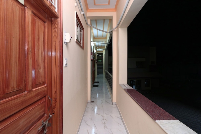 Imagen de los interiores del Hotel Hotel O Chaitdeep Palace Lawn and Guest House. Foto 15