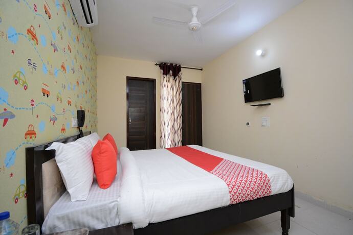 Imagen de la habitación del Hotel Hotel O Chandigarh. Foto 20