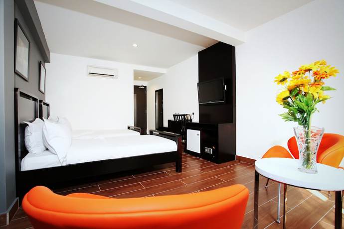 Imagen de la habitación del Hotel Hotel O Crossroads Hotel. Foto 16