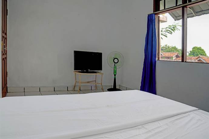 Imagen de la habitación del Hotel Hotel O Home Stay Syariah Aom Kusman. Foto 6