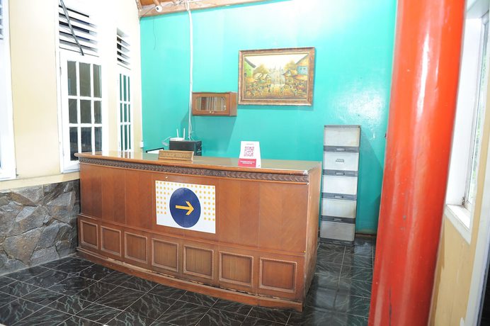 Imagen de los interiores del Hotel Hotel O Karya Nunggal Asri. Foto 14