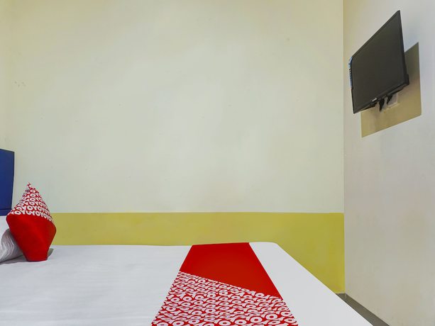 Imagen de la habitación del Hotel Hotel O Kos'ta Homestay Makassar. Foto 4