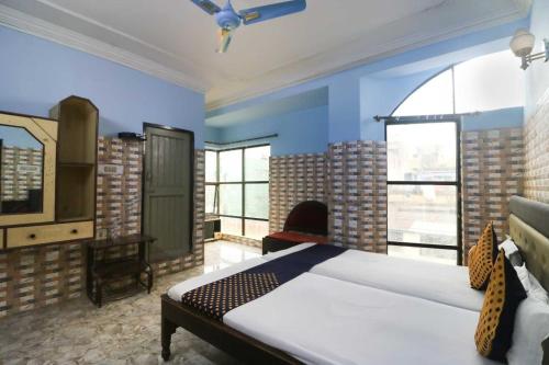 Imagen de la habitación del Hotel Hotel O Maitry. Foto 18