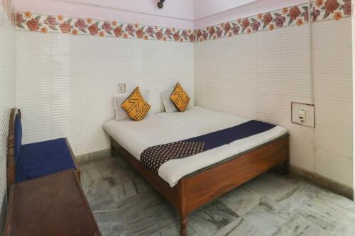 Imagen de la habitación del Hotel Hotel O Maitry. Foto 19