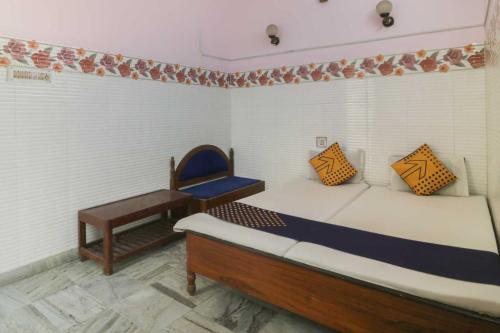 Imagen de la habitación del Hotel Hotel O Maitry. Foto 20