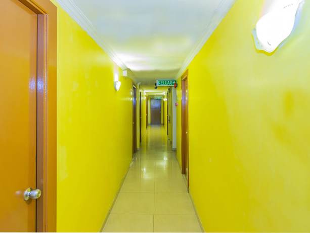 Imagen de los interiores del Hotel Hotel O New Sabah. Foto 20