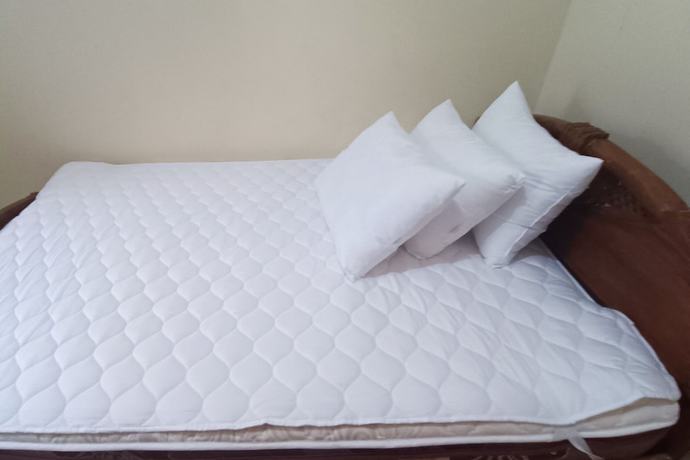 Imagen de la habitación del Hotel Hotel O Penginapan Laras PaminggirNearPesona Alam Seafood Pink Mira. Foto 2
