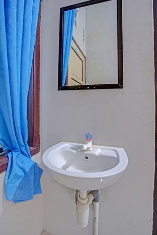 Imagen de la habitación del Hotel Hotel O Sukarame Near Universitas Islam Negeri Raden Intan Lampun Formerly Hotel Wisma Tri Handay. Foto 4