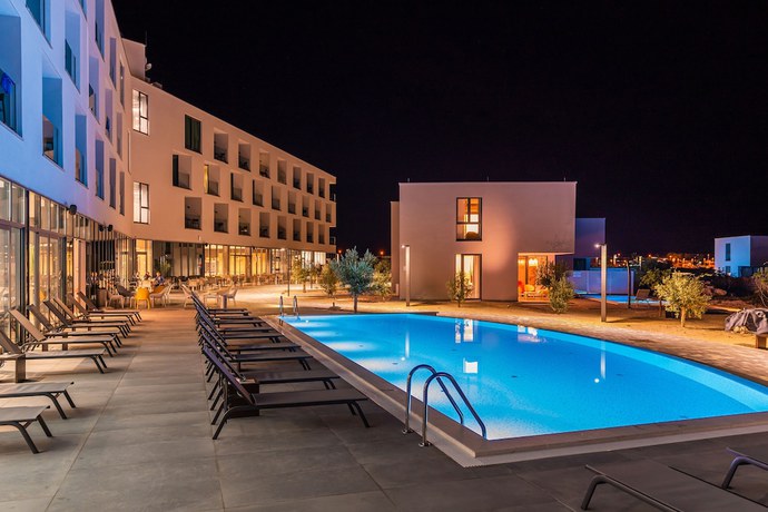 Imagen de la piscina del Hotel Hotel Olea. Foto 17