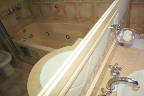 Imagen de la habitación del Hotel Hotel Olimpia, Pinamar. Foto 52