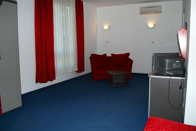 Imagen de los interiores del Hotel Hotel Opera Plaza. Foto 11