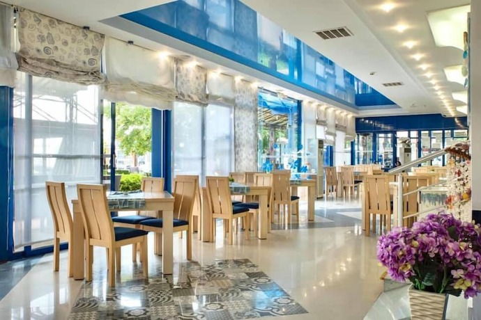 Imagen del bar/restaurante del Hotel Hotel Palace, Sunny Beach. Foto 3