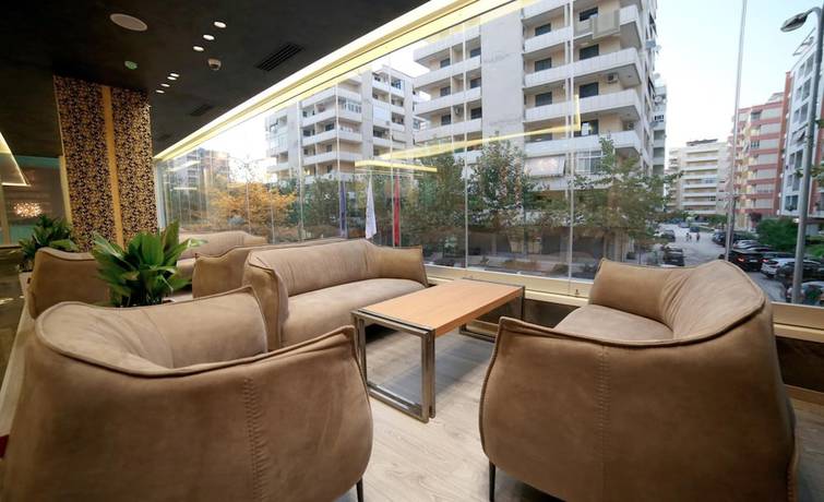 Imagen del bar/restaurante del Hotel Hotel Palace Vlore. Foto 2