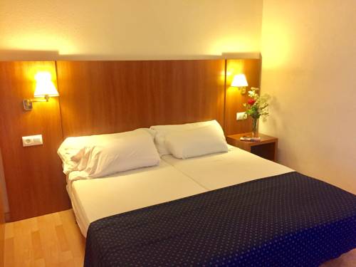 Imagen de la habitación del Hotel Hotel Palamos. Foto 3