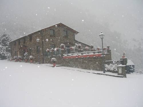 Imagen de los exteriores del Hotel Hotel Parador de Canolich. Foto 17