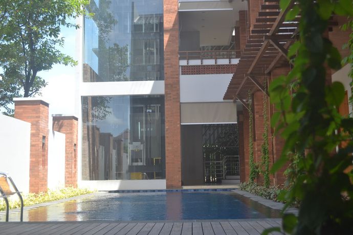 Imagen de la piscina del Hotel Hotel Parangraja. Foto 20
