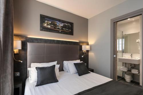 Imagen de la habitación del Hotel Hotel Paris Italie. Foto 19
